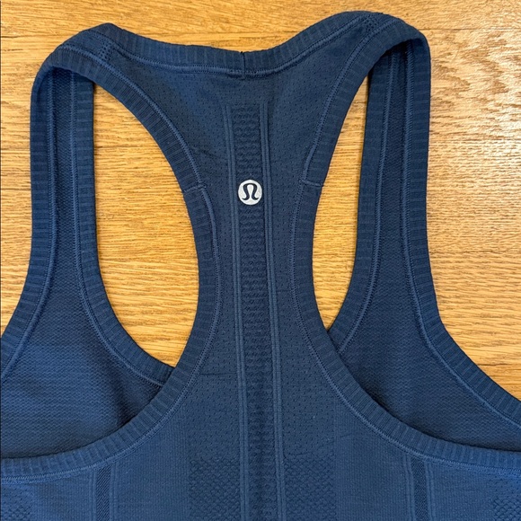 Lululemon Swifty Racerback - Picture 3 of 3